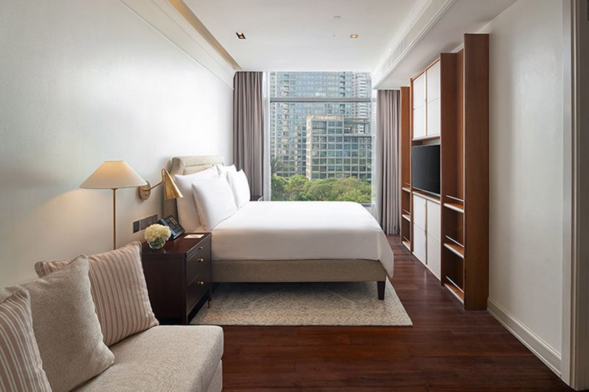Junior Suite Prestige Club - Oriental Residence Bangkok